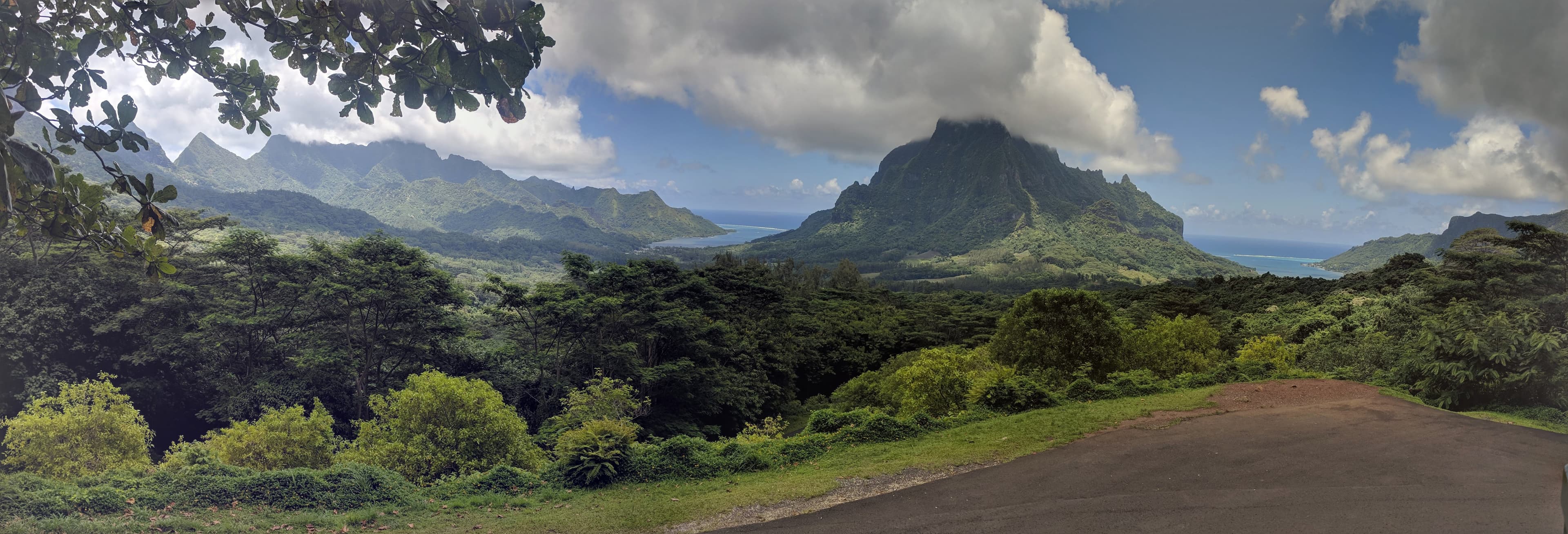 Cover Image for Mo'orea French Polynesia: A Budget Edition Part 2